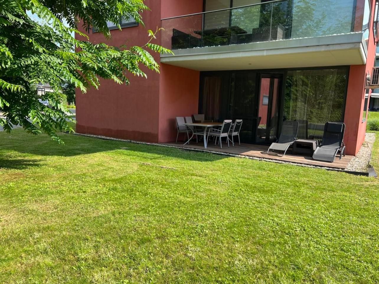 Bavaria Club Apartman Balatonlelle Exterior foto
