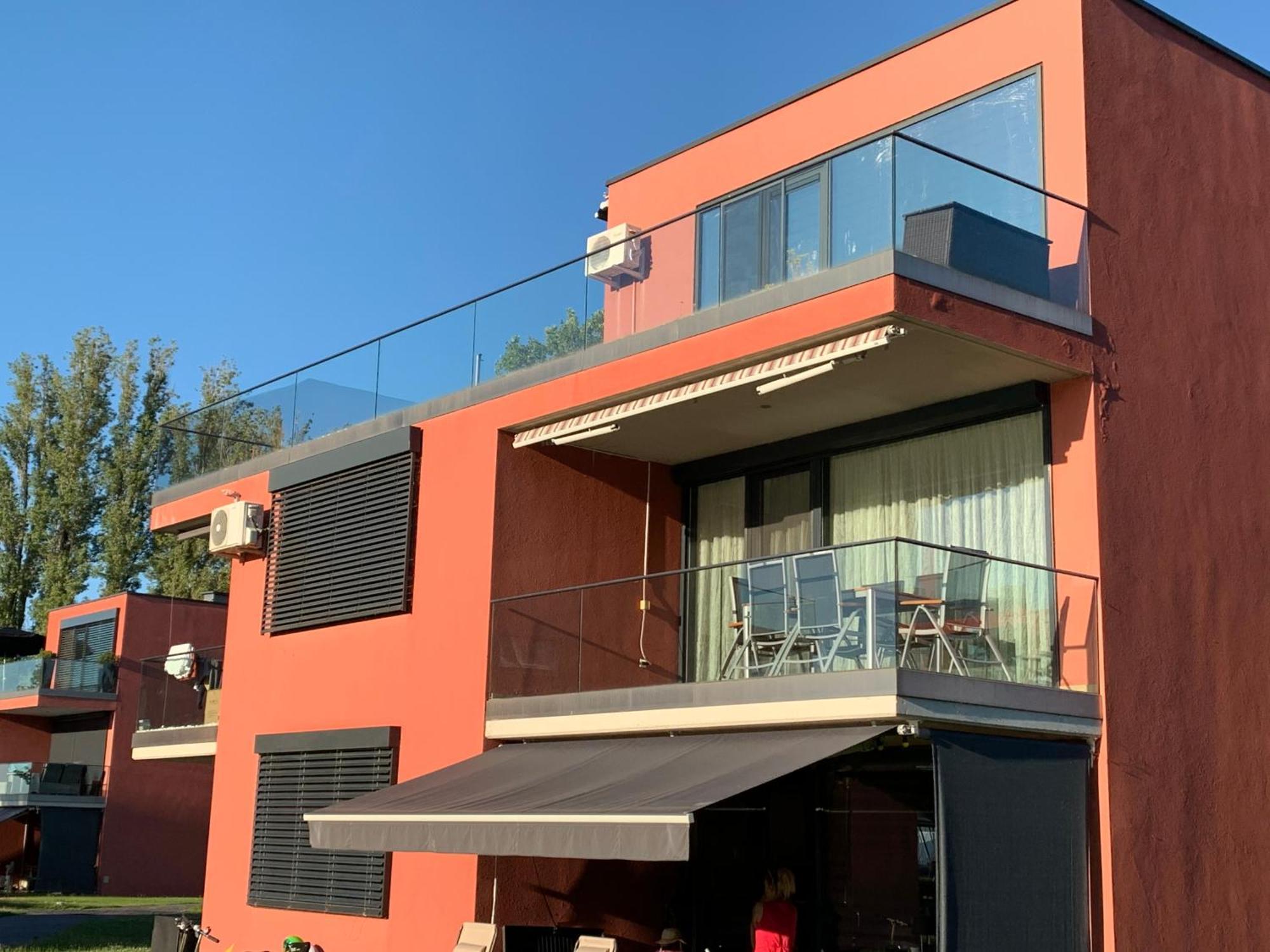 Bavaria Club Apartman Balatonlelle Exterior foto